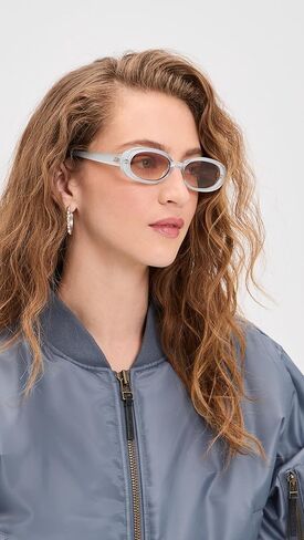 نظارة شمسية Outta Love للنساء من Le Specs in Saudi Arabia