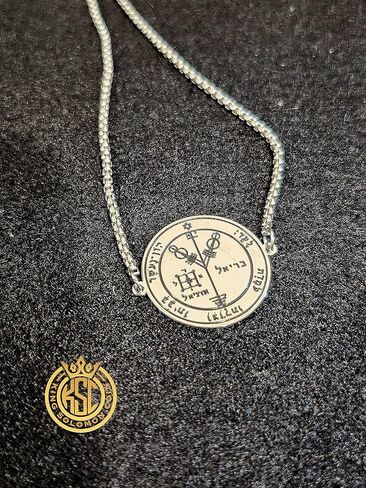 Fourth Pentacle of Jupiter + 72 names of God kabbalah King Solomon seal Coin Bracelet Silver in Saudi Arabia