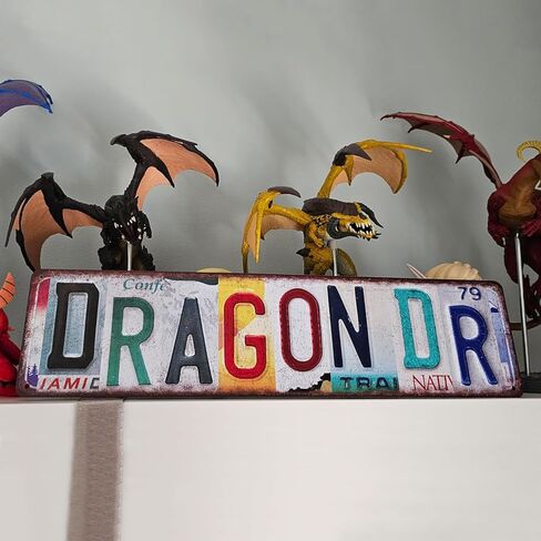 Vintage Street Sign Dream Big Work Hard Make It Happen Wall Decor Metal Tin Signs Poster - 3 PCS in Kuwait