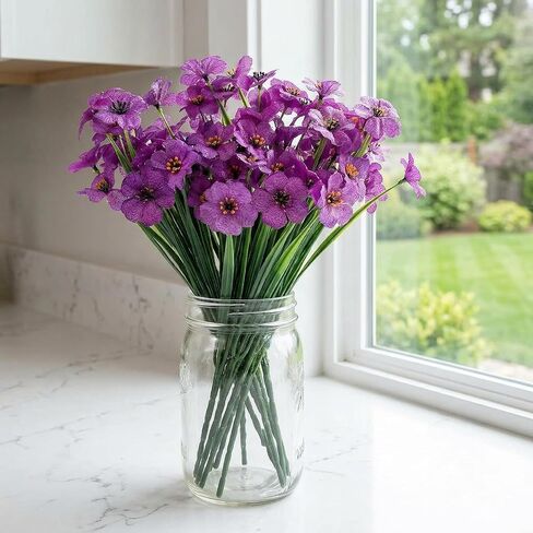 6 عبوات من زهور البنفسج الاصطناعية، زهور البنفسج الأرجوانية خفيفة الوزن وزهور وهمية لديكور الطاولة المركزية للمنزل والمكتب in Kuwait