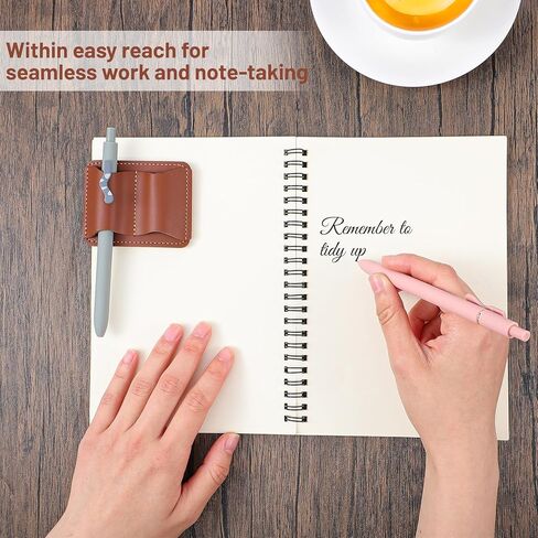 مشبك حامل أقلام جلدي مصنوع يدويًا لأجهزة الكمبيوتر المحمولة والمجلات، حامل أقلام جلدي بفتحة مزدوجة للمسافرين وحوامل أقلام دفتر الملاحظات لكتب مخططي أجهزة الكمبيوتر المحمول (عبوة واحدة، بني) in Kuwait