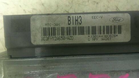 Engine ECM Control Unit Fits 99 Compatible with Ford F450SD Pickup XC3F-12A650-AZD XC3F12A650AZD in Saudi Arabia
