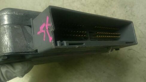 Engine ECM Control Module 2003 03 Compatible with Mazda MPV 2ALF12A650AF AJ5118881F AJ51-18881-F in Saudi Arabia