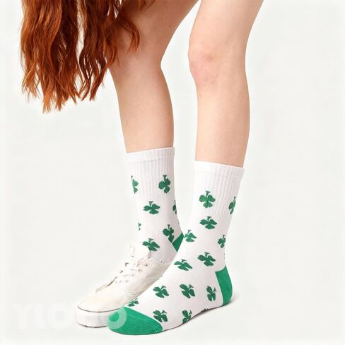 St. Patrick's Day Socks 2 Pairs Shamrock Irish Green Stripe Fun Crew Socks for Women Men Grils Boy Novelty Sock Gift in Kuwait