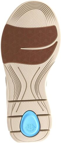 DOCKERS Mens Pulse in Saudi Arabia