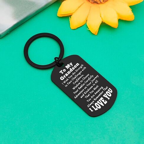 Inspirational Keyring Gift for Grandson To My Grandson Keychain Grandson Gifts from Grandma Grandpa Jewelry First Day of School Gifts for Grandson Thanksgiving Christmas Birthday Present for Men in Saudi Arabia