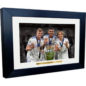 12x8 A4 Toni Kroos Casemiro Luka Modric 5 Times Champions League Winners Real Mardrid Autographed Signed Photo Photograph Picture Frame Football Soccer Poster Gift
