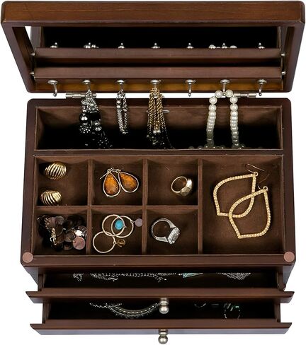 صندوق مجوهرات خشبي من ميلي آند كو بريسبان in Kuwait