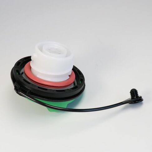 FC1068 8C3Z-9030-C Diesel Fuel Cap for 2008-2019 Ford F250 F350 F450 F550 Super Duty 6.4L 6.7L Gas Cap in Saudi Arabia