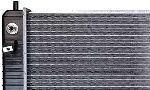 مشعاع تبريد السيارات لـ 2007-2017 تشيفي إكوينوكس سوزوكي XL-7 جي إم سي تيرين 4CYL 2.4L V6 3.6L in Kuwait