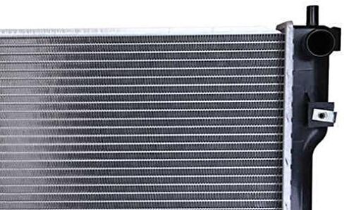 مشعاع تبريد السيارات لـ 2007-2017 تشيفي إكوينوكس سوزوكي XL-7 جي إم سي تيرين 4CYL 2.4L V6 3.6L in Kuwait