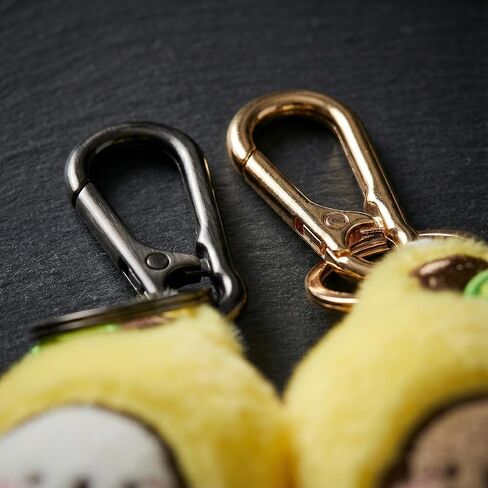 Magnetic Pear Keychain Set for Couples, 2 Pack Detachable Charms with Key Rings, His and Hers Gift for Boyfriend Girlfriend, Anniversary, Birthday, Christmas Gift for Him Her, Friends, Family in Saudi Arabia