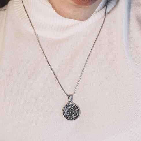 باي سيلفر ستون - قلادة التنين الصيني باللون الفضي، مجوهرات قلادة منحوتة مستوحاة من الثقافة الآسيوية للرجال in Kuwait