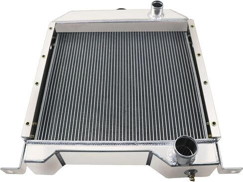 3 Row Aluminum Radiator for Case Skid Loader 1840 1845C Skid Steer Tractor 1347609C1 1A12192 in Kuwait