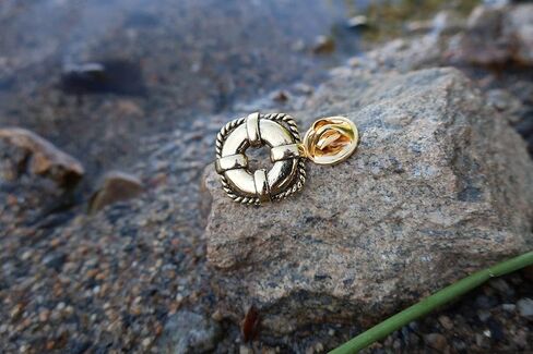 Jim Clift Design Life Preserver Gold Lapel Pin in Kuwait