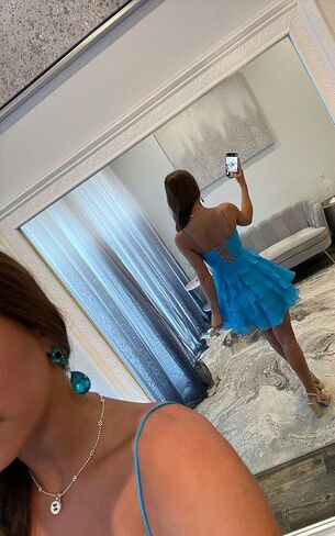 Teens Yellow Tiered Ruffle Bow Homecoming Dresses Short 2025 Spaghetti Straps V Neck Pleated Chiffon Party Cocktail Gowns US Size 06 in Kuwait