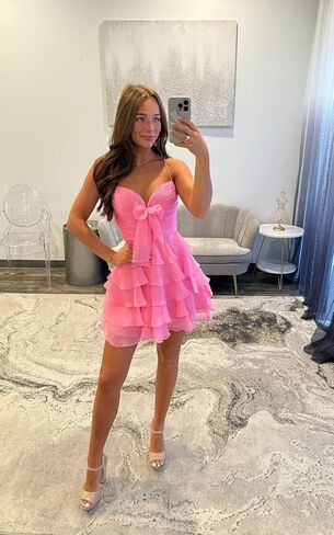 Teens Yellow Tiered Ruffle Bow Homecoming Dresses Short 2025 Spaghetti Straps V Neck Pleated Chiffon Party Cocktail Gowns US Size 06 in Kuwait