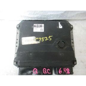 Engine ECM Control Module 2.4L 2AZFE Fits 10 Matrix 89661-02V51 8966102V51 in Kuwait