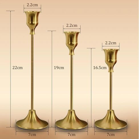 مجموعة حامل عصا الشموع مكونة من 3 - حوامل معدنية ذهبية عتيقة، قطعة مركزية تزيينية للطاولة، والرف، والزفاف in Kuwait