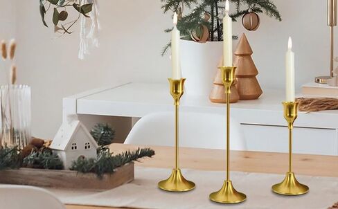 مجموعة حامل عصا الشموع مكونة من 3 - حوامل معدنية ذهبية عتيقة، قطعة مركزية تزيينية للطاولة، والرف، والزفاف in Kuwait