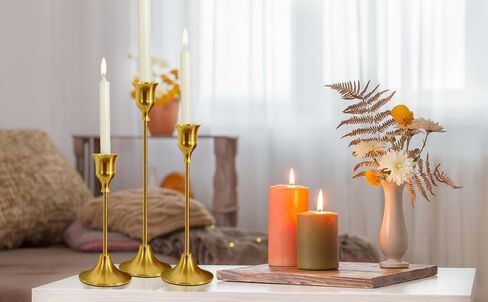 مجموعة حامل عصا الشموع مكونة من 3 - حوامل معدنية ذهبية عتيقة، قطعة مركزية تزيينية للطاولة، والرف، والزفاف in Kuwait