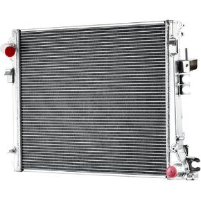3 Row Aluminum Radiator Replacement for 2018-2023 2019 Jeep Wrangler JL Gladiator 3.0L 3.6L in Kuwait
