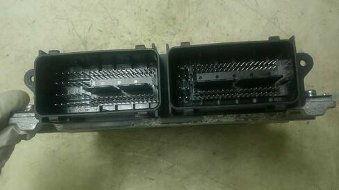 2019 19 Compatible with Volvo XC40 MK2 2.0L Engine ECM Electronic Control Module 32242004 in Saudi Arabia