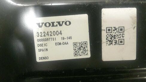 2019 19 Compatible with Volvo XC40 MK2 2.0L Engine ECM Electronic Control Module 32242004 in Saudi Arabia