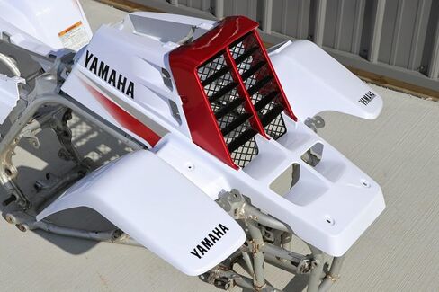 مجموعة رسومات ملصقات الفينيل من Vito مقاس 14MIL تناسب Yamaha Banshee RED CHERRY 2004 in Saudi Arabia