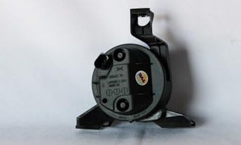TYC Right Fog Light Assembly Compatible with 2001-2005 Volkswagen Beetle in Saudi Arabia