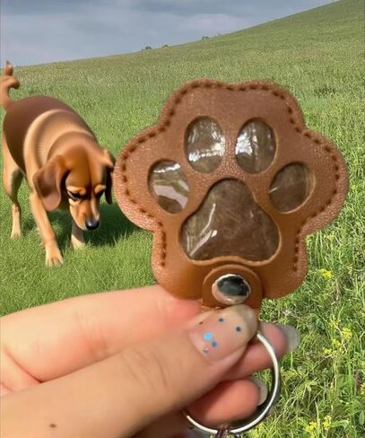 5 Pcs Pet Paw Shaped Leather Hair Storeage Collector Memorial Keychain,Dog and Cat Memorial Gift Keyring,Handmade Key Holder for Collecting Cat and Dog Hair in Kuwait