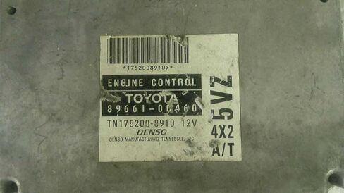 وحدة التحكم في المحرك ECM 2WD تناسب 2002-02 متوافقة مع تويوتا متوافقة مع تندرا 89661-0C460 896610C460 in Kuwait
