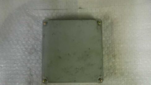 وحدة التحكم في المحرك ECM 2WD تناسب 2002-02 متوافقة مع تويوتا متوافقة مع تندرا 89661-0C460 896610C460 in Kuwait