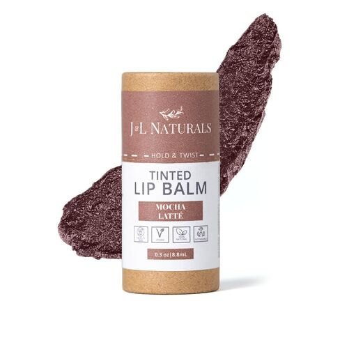 بلسم الشفاه الملون من جيه آند إل ناتشورالز | ملون شفاه نباتي ولم يتم الإساءة إلى الحيوانات في تصنيعه | مكياج صفر نفايات | صبغة شفاه مرطبة ومرطبة خالية من البلاستيك | صنع في الولايات المتحدة (مفرد (عبوة واحدة)، Wild Berry Bliss) in Kuwait