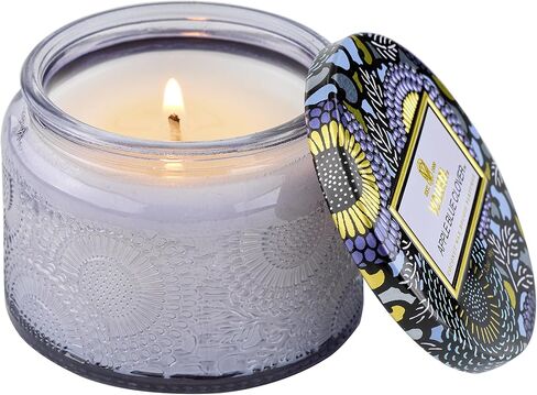 Voluspa Apple Blue Clover, Petite Candle Jar, 3.2 oz, 25 Hour Burn Time, Coconut Wax for Clean Burning, Handcrafted in The USA in Saudi Arabia