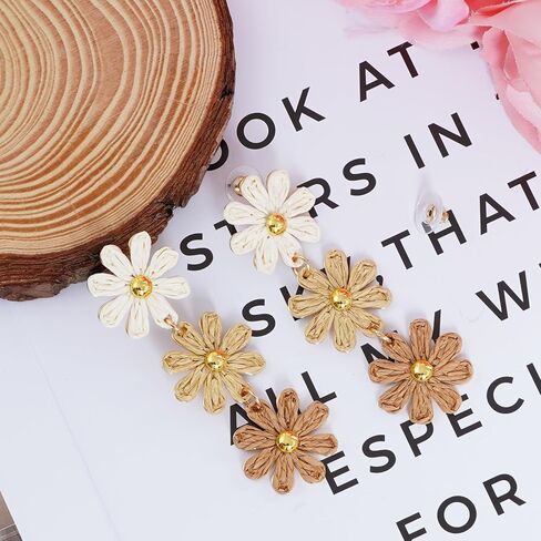 Raffia Flower Earrings Boho Handmade Straw Wrapped Drop Dangle Earrings for Women Summer Beach Jewelry in Saudi Arabia