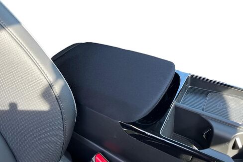 أغطية وحدة التحكم في السيارة بالإضافة إلى أنها مصنوعة يدويًا في الولايات المتحدة الأمريكية مصممة لموديلات Hyundai Tucson المحدودة فقط 2022-2025 من النيوبرين لحماية غطاء وحدة التحكم المركزية لمسند الذراع التلقائي باللون الرمادي in Kuwait