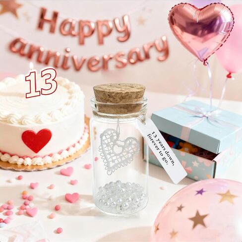 هدية من الدانتيل للذكرى السنوية الثالثة عشرة للزفاف، قلب من الدانتيل في زجاجة تذكارية زجاجية صغيرة، مع علامة رسالة "13 عامًا لأسفل، إلى الأبد"، للزوج والزوجة له ​​أو لها in Kuwait