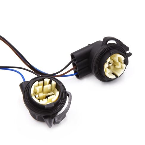 Right Passenger Side Tail Light Wiring Harness 16531402 Compatible with 2003-2007 Chevy Silverado 1500 1500HD 2500HD 3500 in Kuwait