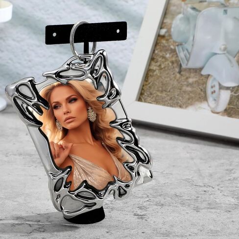 حامل بطاقات الصور بإطار من البلاستيك المطلي بالكهرباء مع سلسلة مفاتيح مطلية بالفضة، حامل بطاقات صور غير منتظمة، حامل شارة الهوية، سلاسل مفاتيح لبطاقات الصور لمشجعي البوب، حافظة بطاقات، سلسلة مفاتيح in Kuwait