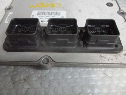 محرك ECM وحدة التحكم في المحرك AWD يناسب 12 متوافق مع الطيار 37820RN0B32 37820-RN0-B32 in Saudi Arabia