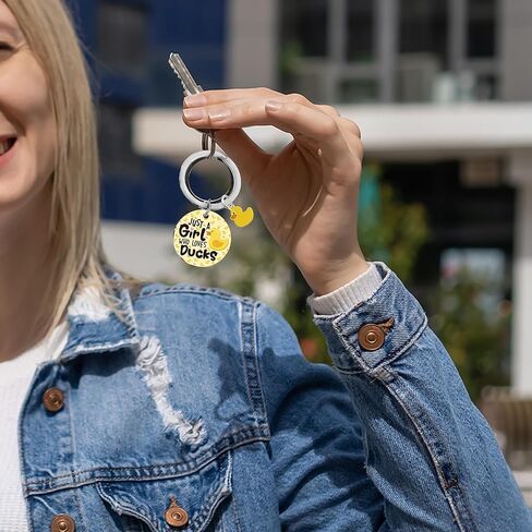 بطة المفاتيح لطيف الفتيات الهدايا - هدية مضحكة الملحقات لطيف عشاق الحيوانات الصفراء حقيبة حقائب اليد الملحقات الشخصية للمراهقين مجرد فتاة تحب البط الكبار الرجال النساء الأصدقاء هدية عيد الميلاد in Kuwait