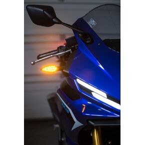 AVT YZF-R3 / R3 2025-2026 إشارات الانعطاف الأمامية LED in Kuwait