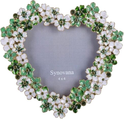 إطار صورة زهور خضراء - إطار صور على شكل قلب مقاس 4 × 4 للذكرى السنوية، هدية عرض على الطاولة in Kuwait
