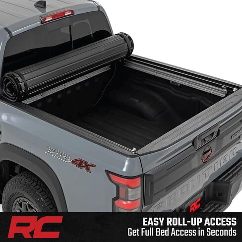 غطاء تونيو صلب قابل للطي من Rough Country لسيارة Nissan Frontier (2022-2026) - غطاء سرير شاحنة من الألومنيوم، يناسب سرير 5 أقدام in Kuwait