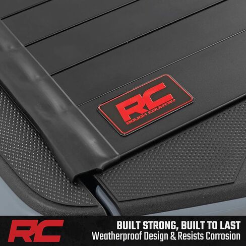 غطاء تونيو صلب قابل للطي من Rough Country لسيارة Nissan Frontier (2022-2026) - غطاء سرير شاحنة من الألومنيوم، يناسب سرير 5 أقدام in Kuwait