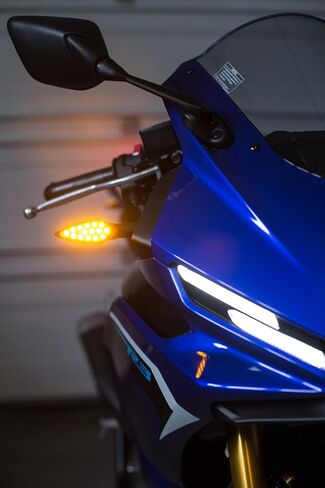 AVT YZF-R3 / R3 2025-2026 إشارات الانعطاف الأمامية LED in Kuwait