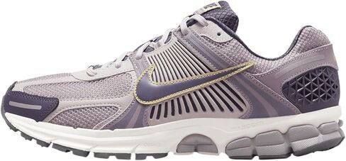 حذاء Nike Zoom Vomero 5 للرجال (HQ3643-019، بنفسجي بلاتيني/خام بنفسجي فاتح/ذهبي الفريق/زبيب داكن) مقاس 11 in Saudi Arabia