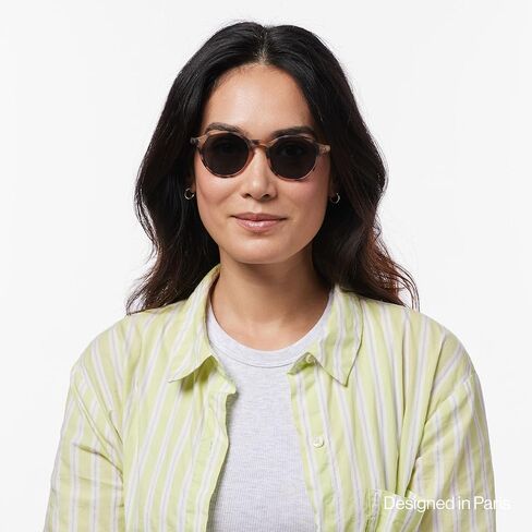 نظارات شمسية IZIPIZI SUN #D للرجال والنساء بإطار مربع حيوي، عدسات رمادية مضادة للخدش، حماية 100% من الأشعة فوق البنفسجية من الفئة 3 مع حقيبة (سلحفاة خفيفة) in Kuwait