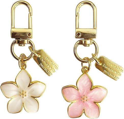 Sakura Flower Keychain, Metal Lightweight And Graceful Sakura Design With Tag Accessory For Bag Car Keys Holiday Gifts in Saudi Arabia